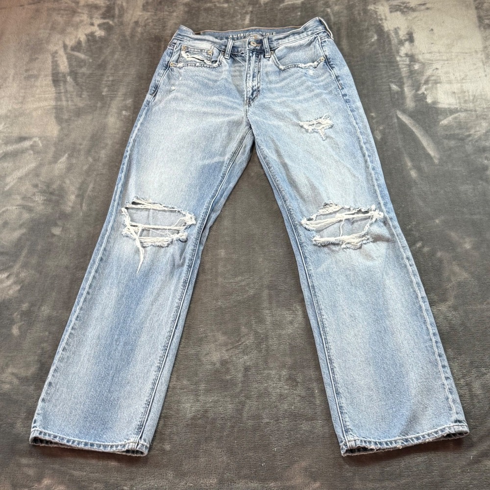American‎ Eagle Low Rise Baggy Distressed Light Wash Jeans Womens 6 Regular Blue